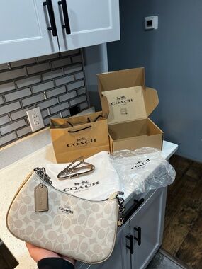 Coach Signature Canvas Teri Shoulder Bag in Light Beige and Cream